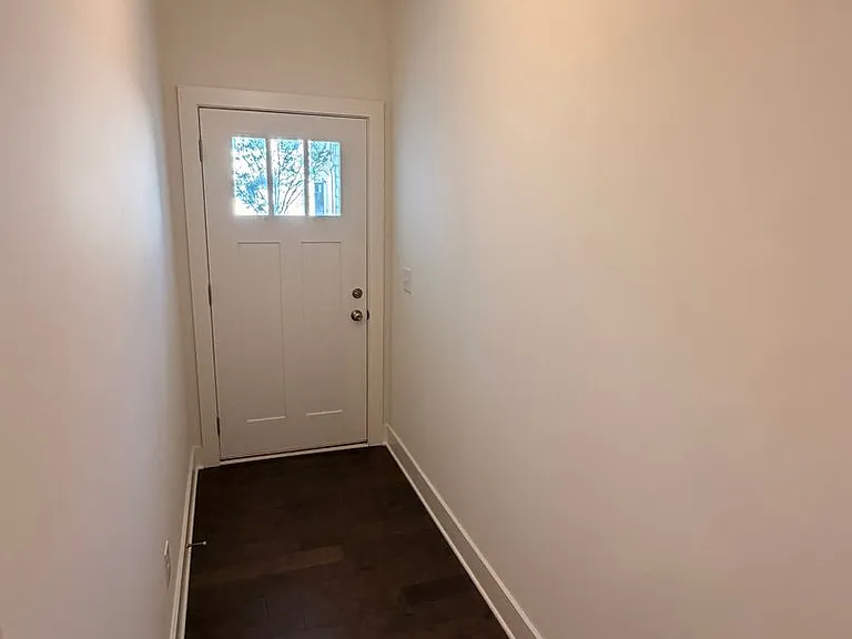 14 Steelwood Ct — Photo 2