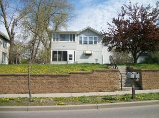636 Galloway St #1 & 2, Eau Claire, WI 54703