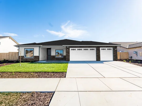 1009 N Acacia Street, Woodlake, CA 93286