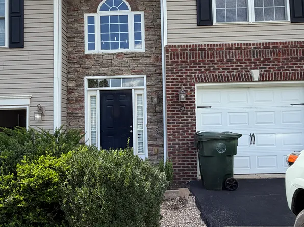 216 Lavinia St #216, Bristol, VA 24201