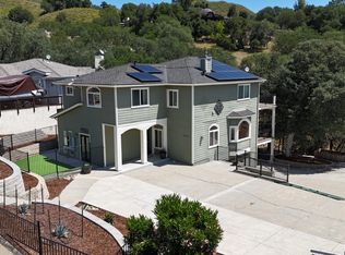 2188 Ridge Rider Rd, Bradley, CA 93426