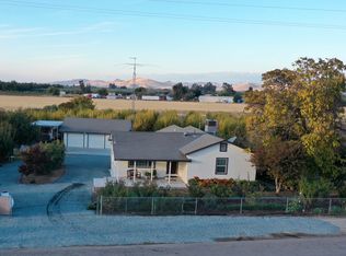 24006 Johns Dr, Porterville, CA