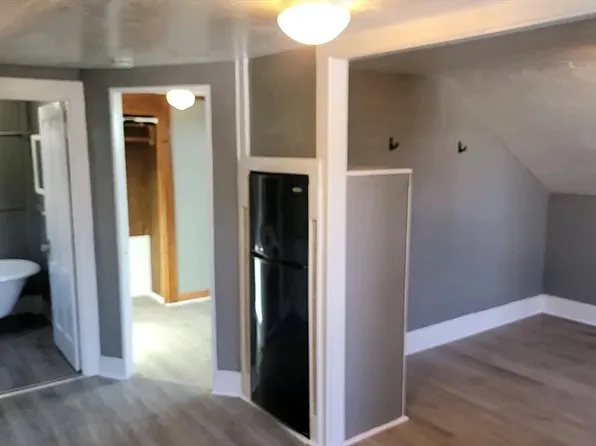 629 Purchase St APT 3, New Bedford, MA 02740