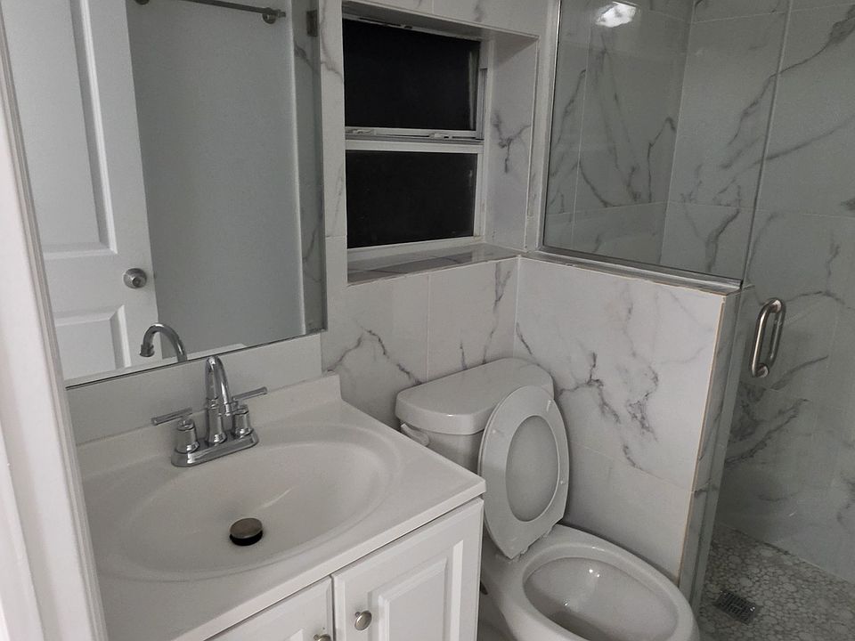 1st image of 6045 Dawson St