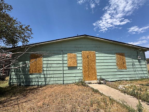 2nd image of 3406 E 15th St