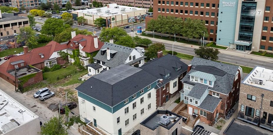 Building Photo