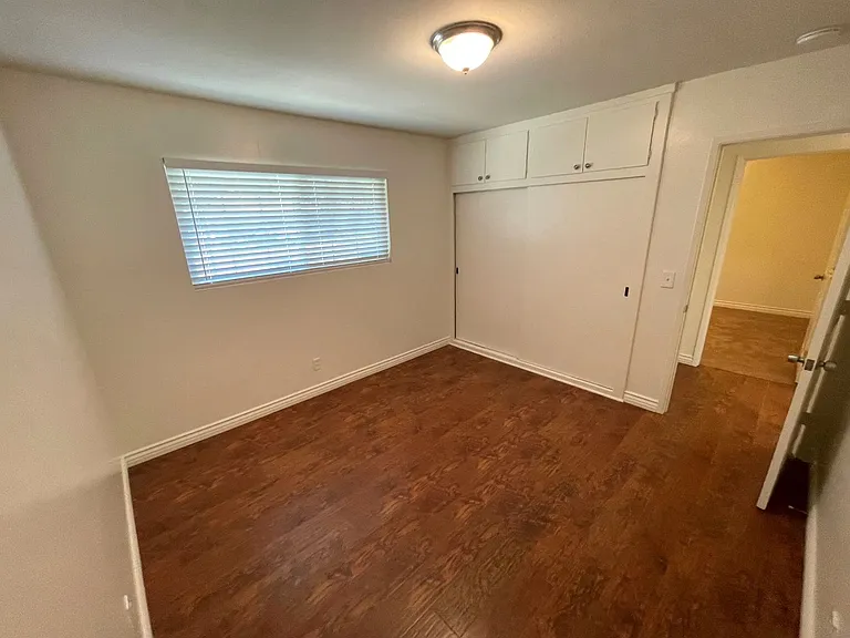 745 Fine St — Photo 12