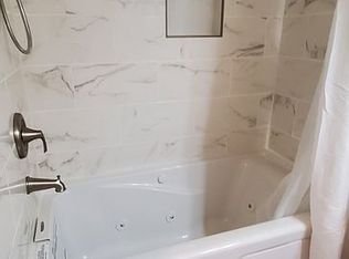 5168 Brawner Pl, Alexandria, VA 22304