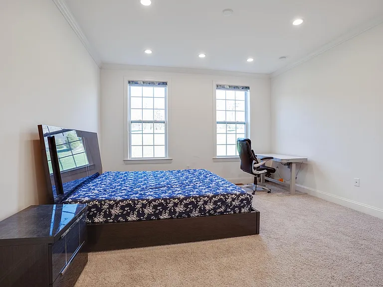 88 Aspen Dr — Photo 15