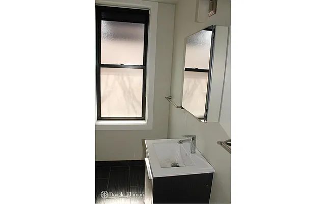 Rented by Douglas Elliman | media 41