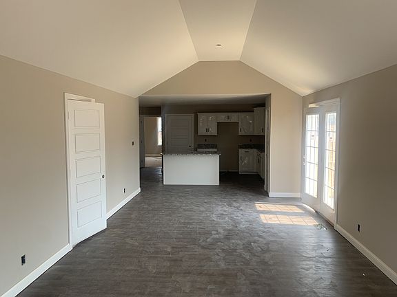 4th image of 10 Charleston Oaks Lot 10