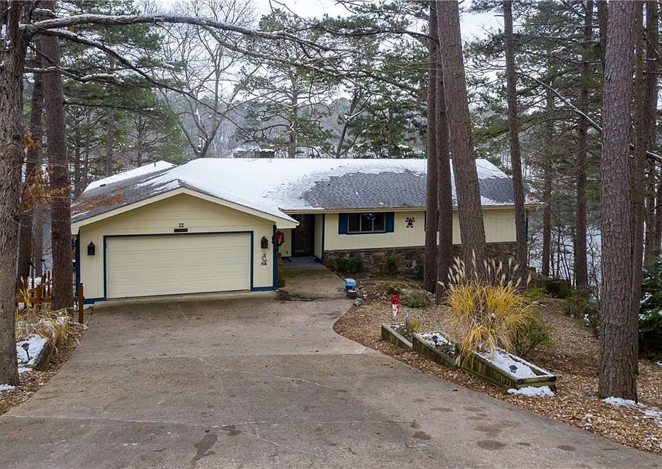 1st image of 22 Morpet Ln