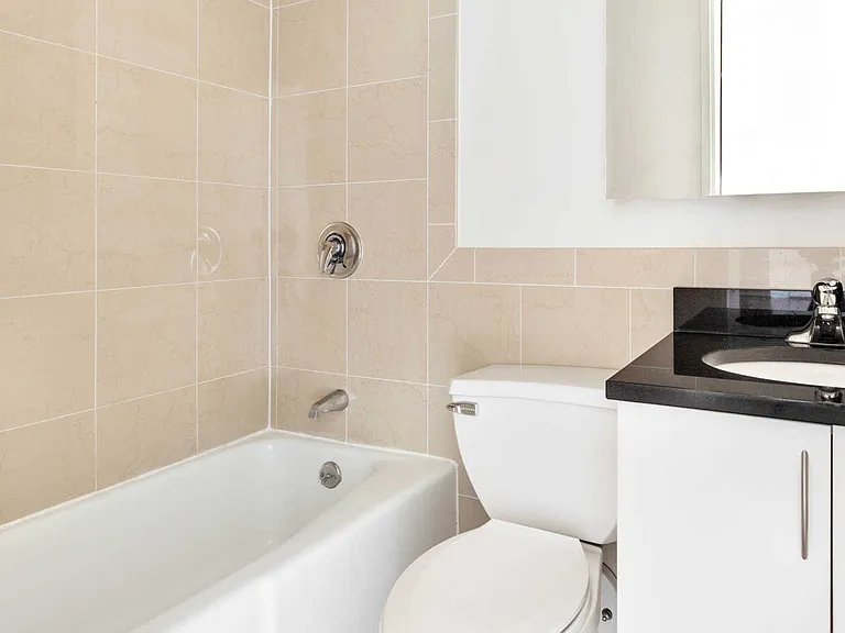 50 W 77th St #6G — Photo 15