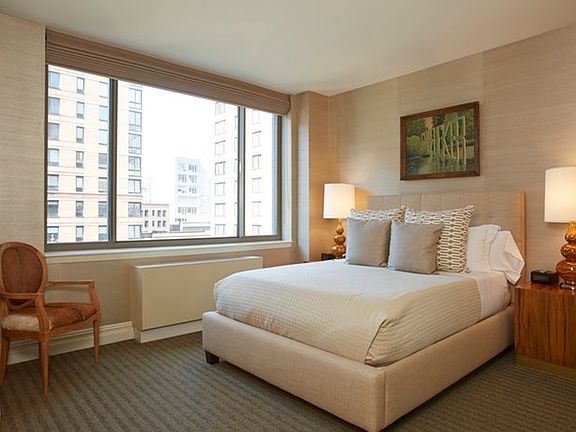 3rd image of 2 Columbus Ave APT 8C