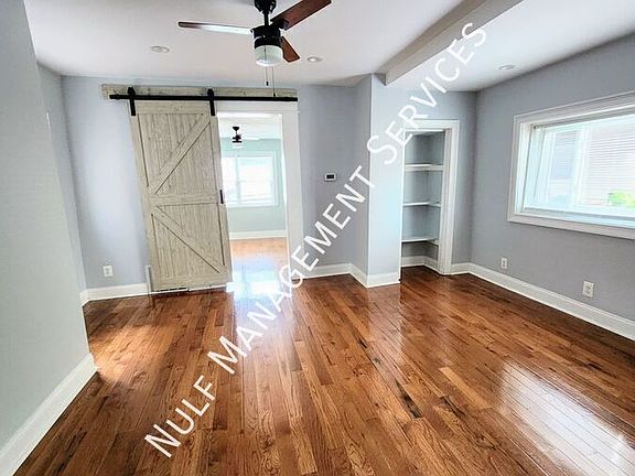 4th image of 4556 Carroll St Floor 1