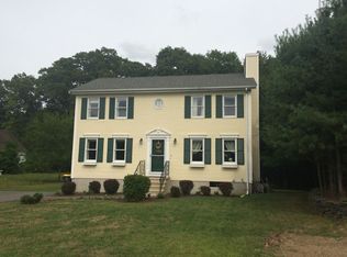 5 Delta Ct, Franklin, MA 02038