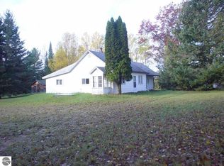 1101 W Greenwood Rd, Alger, MI 48610