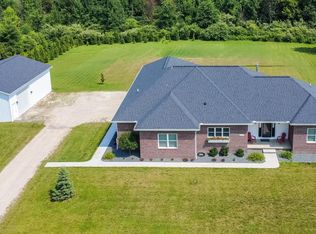 6269 Green St, Almont, MI