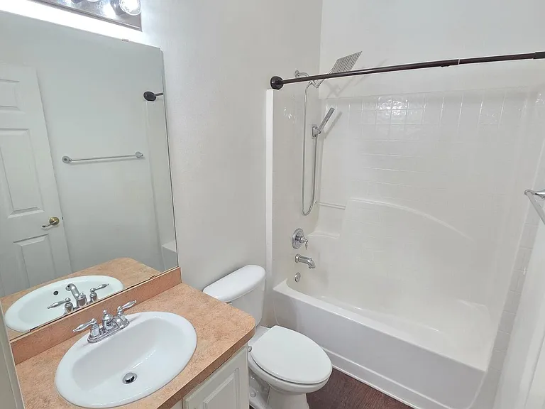 7270 Mossy Oaks Dr — Photo 17