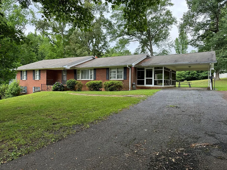 1209 Dameron Rd