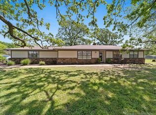 9150 S 618th Rd, Miami, OK 74354