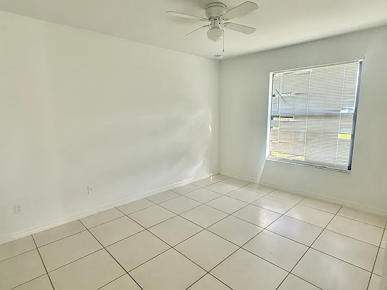 4905 Golfview Blvd #4905 — Photo 12