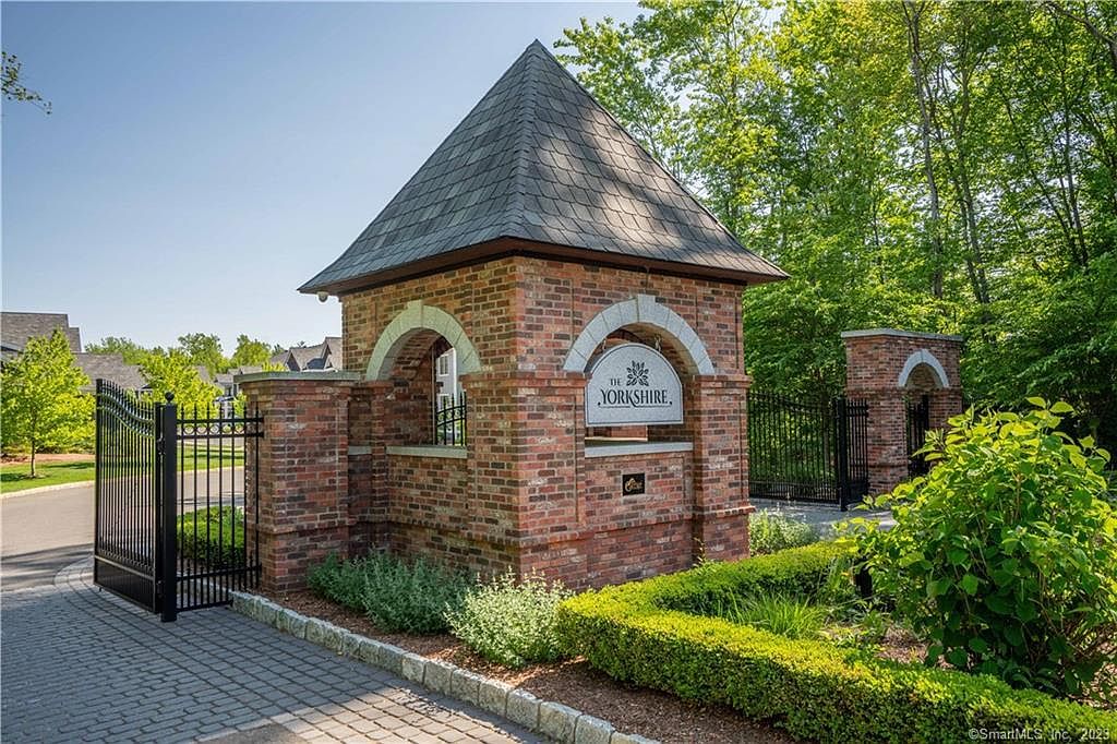 7 Yorkshire Ct UNIT 7, Farmington, CT 06032 Zillow