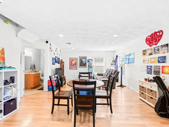 25 James St Unit 7, Malden, MA 02148