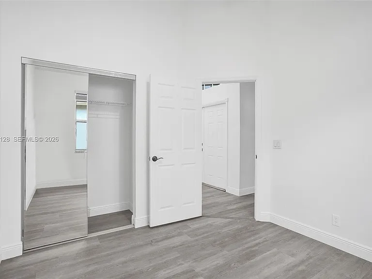 6931 NW 34th St — Photo 16