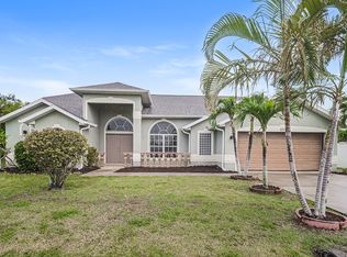 433 SW 6th St, Cape Coral, FL 33991
