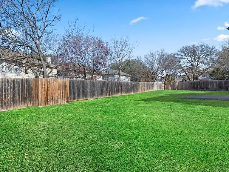 1021 Bridgemont Pl — Photo 14