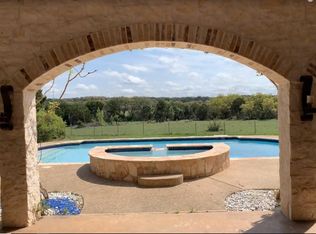 903 Bell Springs Rd, Dripping Springs, TX 78620
