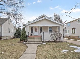 1071 E Prairie Ave, Des Plaines, IL