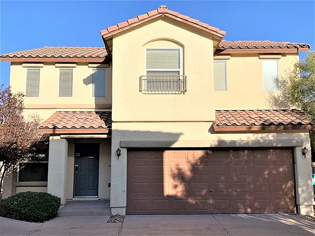 8232 Wildwood Glen Dr