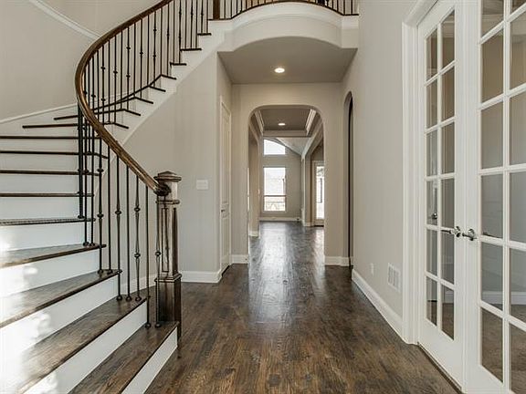 2nd image of 15276 Camden Ln