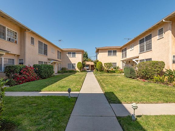 3rd image of 11625 National Blvd