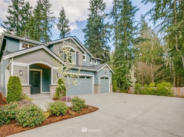 17716 28th Ave NE