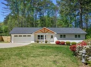 5183 Corinth Dr, Stone Mountain, GA 30087