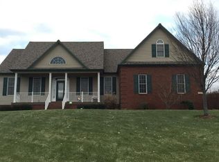 1427 Jennifer Ann Dr, Lawrenceburg, KY 40342