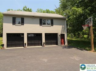 6575 Vera Cruz Rd S, Zionsville, PA 18092
