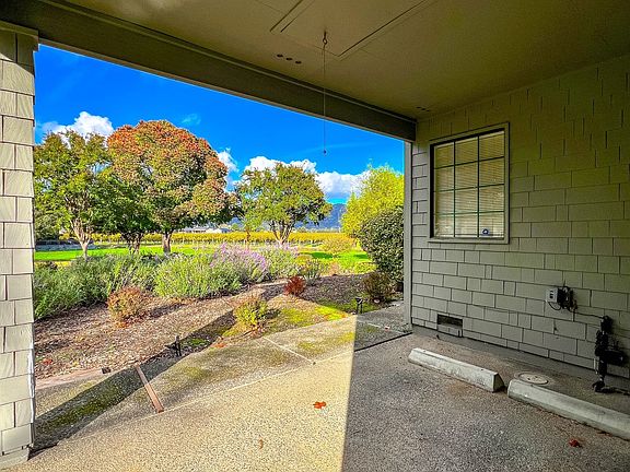 2nd image of 1863 Carignan Way
