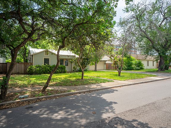 2nd image of 106 Brightwood Pl
