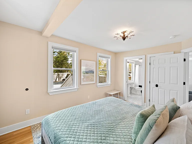 3715 Main Bayview Rd — Photo 11