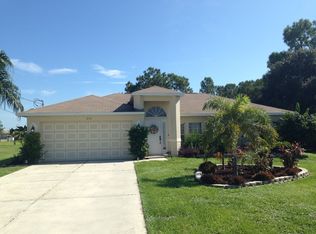 231 Manatee St, Fort Myers, FL 33913