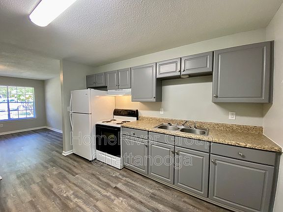 5th image of 5041 Harley Ln