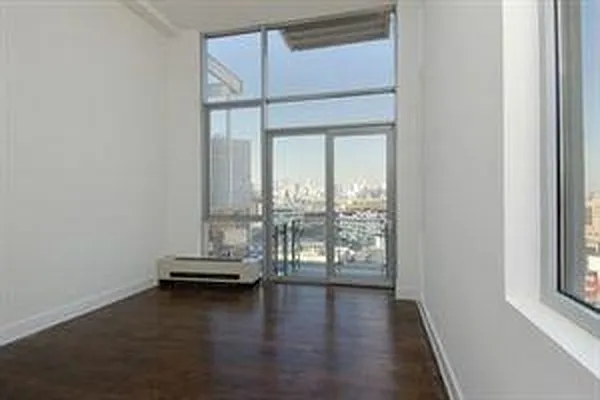 Rented by Nest Seekers International | media 23