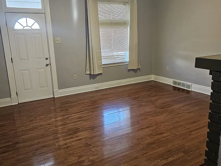 227 Magazine St — Photo 32