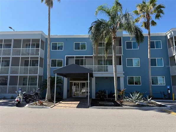 2700 Coconut Bay Ln #432, Sarasota, FL 34237