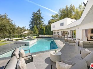 2666 Hutton Dr, Beverly Hills, CA 90210