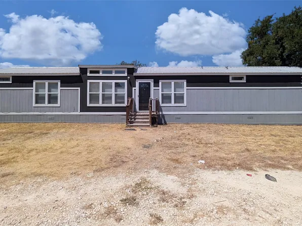 2310 Balboa Ct, Granbury, TX 76048